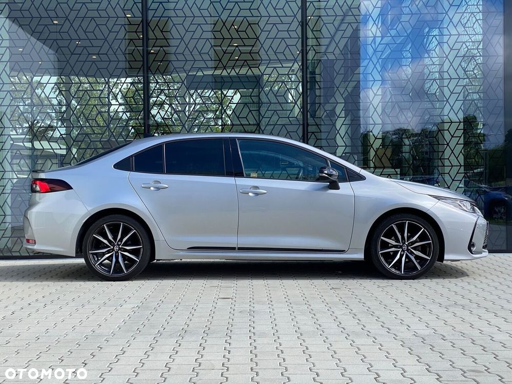 Toyota Corolla 1.8 Hybrid GR Sport Dynamic - 4