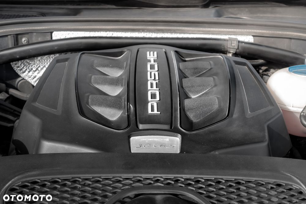 Porsche Macan S - 8