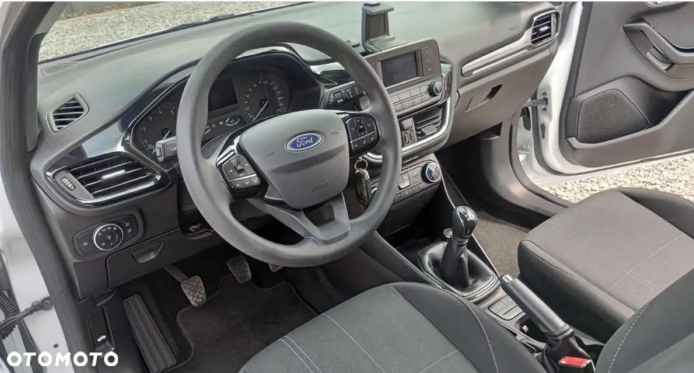 Ford Fiesta 1.1 COOL&CONNECT - 13