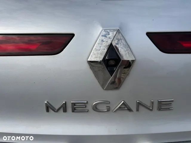 Renault Megane ENERGY TCe 130 EDC BOSE EDITION - 14