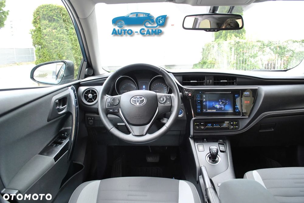 Toyota Auris - 31