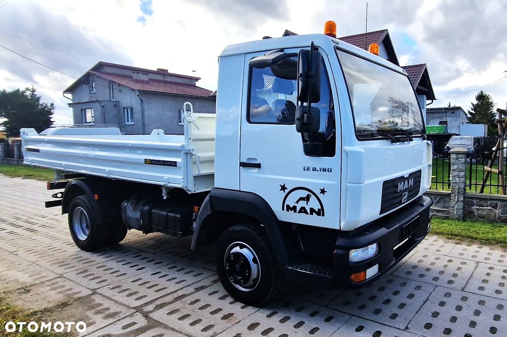 MAN L2000 Wywrotka 3 strony Kiper Unikatowy stan Sprowadzony 2006 r - 5