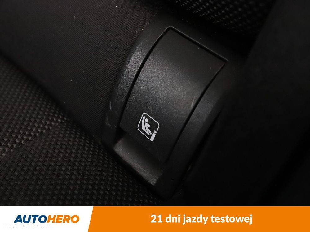 BMW Seria 3 - 38