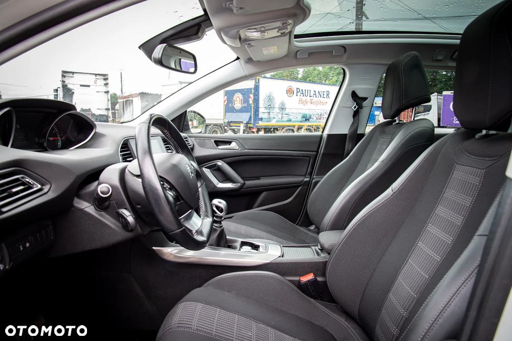 Peugeot 308 PureTech 130 GPF Stop & Start Allure - 10