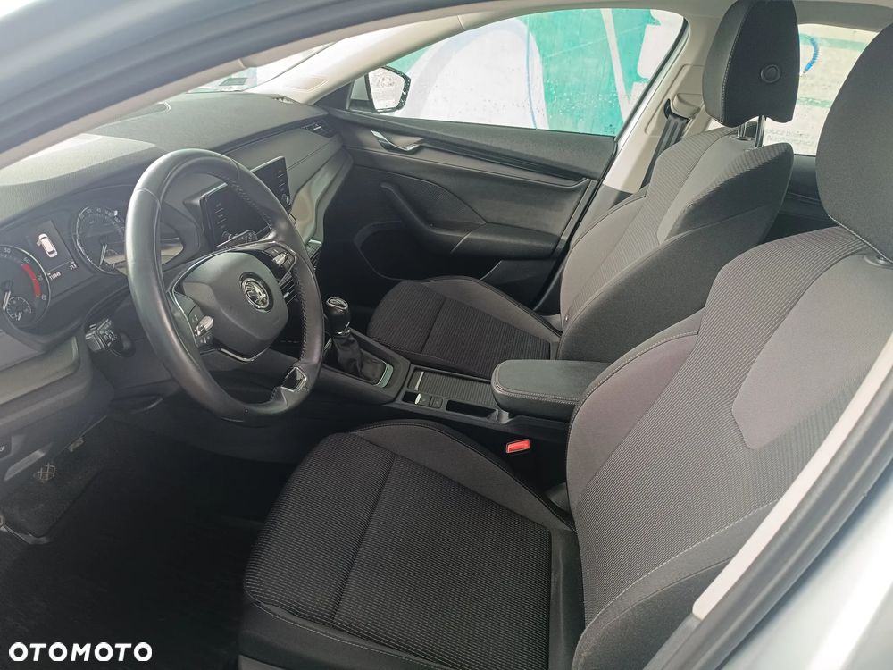 Skoda Octavia 1.5 TSI GPF ACT Ambition - 7