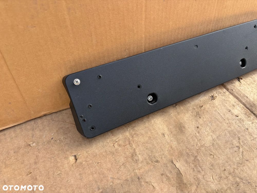 Mercedes GLC W253 253 AMG Podkładka Pod Tablice Rejestracyjną Europejska Ramka A2538853700 Przedniego Zderzaka - 2