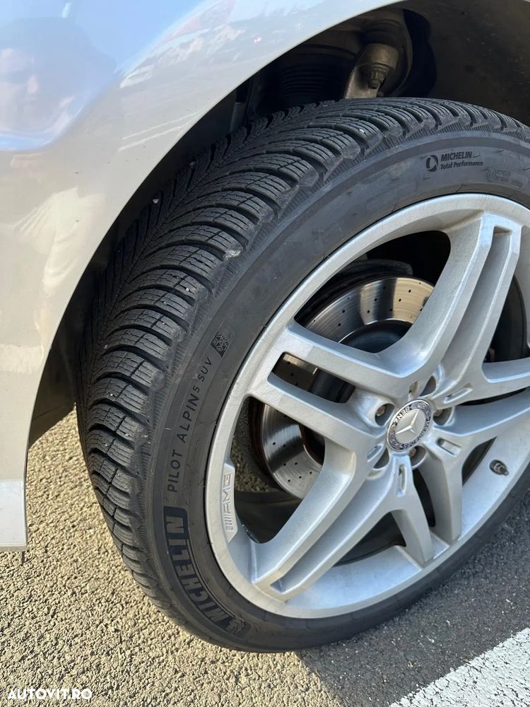 Mercedes-Benz ML 350 BlueTec 4MATIC Aut - 18