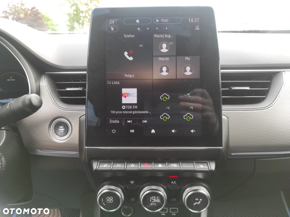 Renault Arkana 1.6 E-TECH Intens MMT - 12