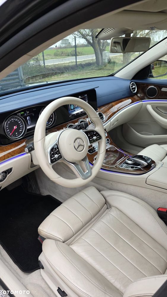 Mercedes-Benz Klasa E 350 9G-TRONIC - 10