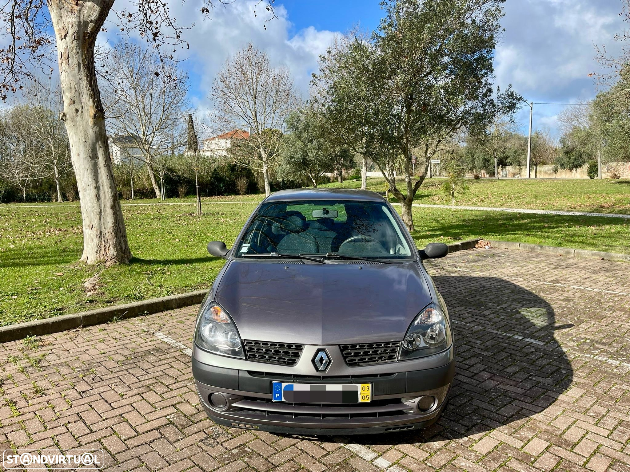 Renault Clio 1.2 Expression - 2