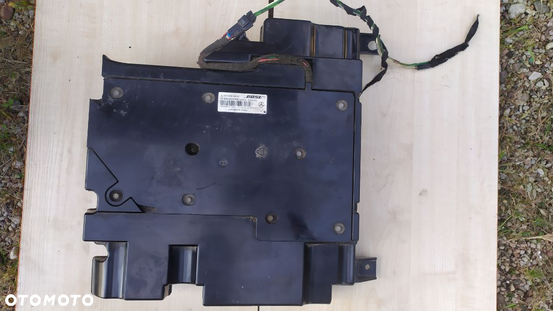 MERCEDES ML 163  Głośniki subwoofer system audio A 1638201002 - 2