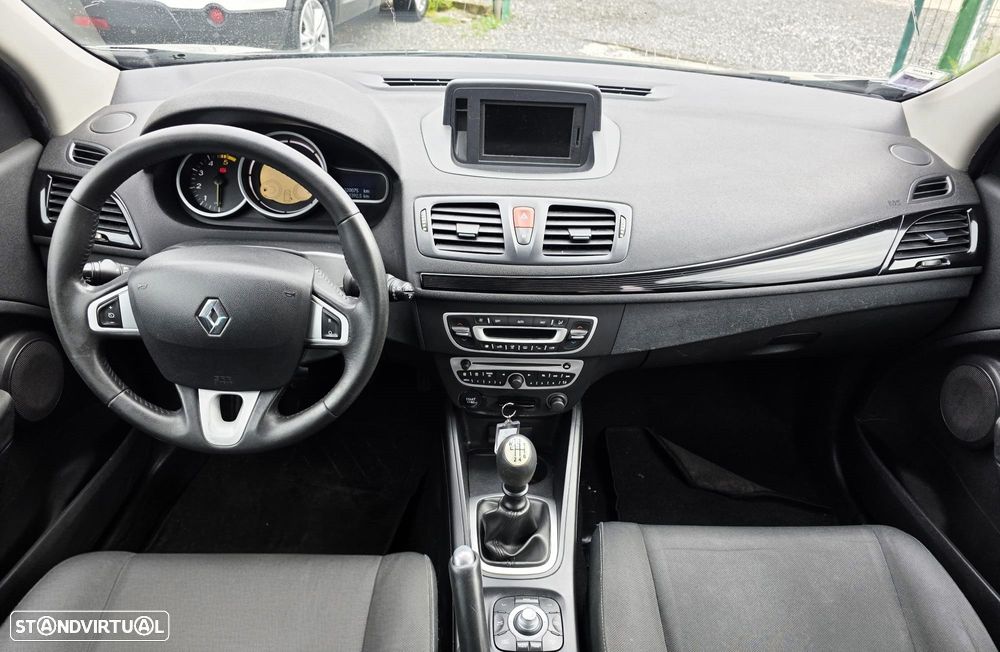 Renault Mégane Sport Tourer 1.5 dCi Dynamique S CO2 Champion - 13