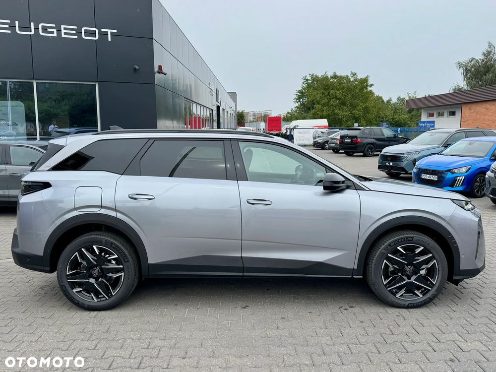 Peugeot 5008 1.2 PureTech mHEV Business S&S e-DCS6 - 9