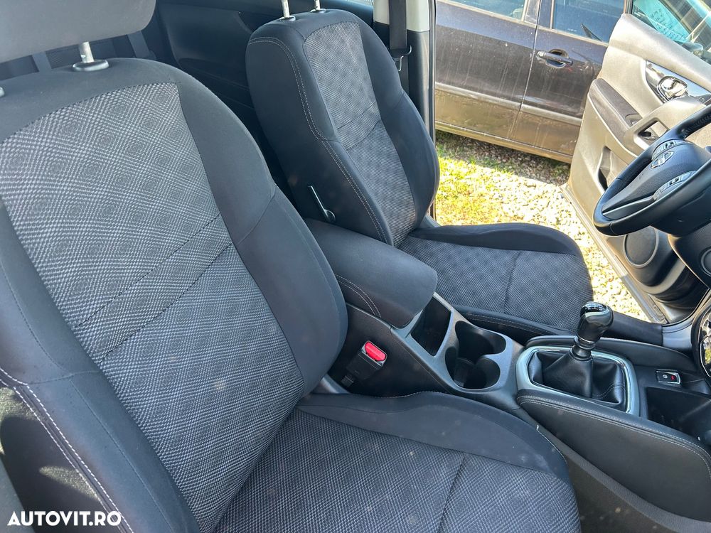 Nissan Qashqai 1.5 DCI Start/Stop Tekna - 11