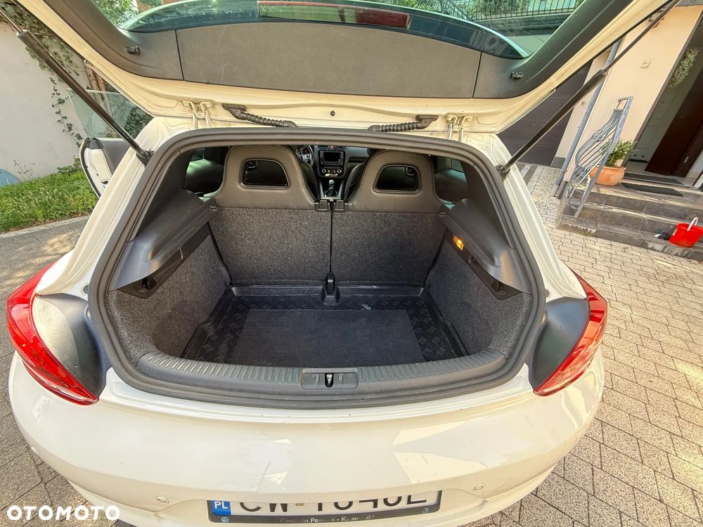 Volkswagen Scirocco - 14