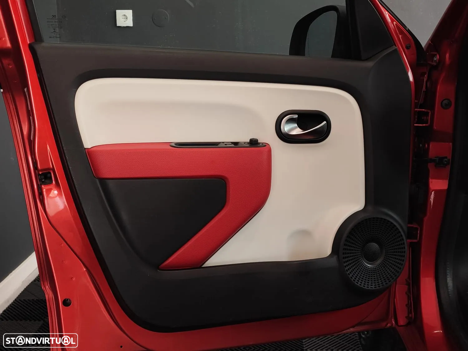 Renault Twingo 1.0 SCe Dynamique - 18