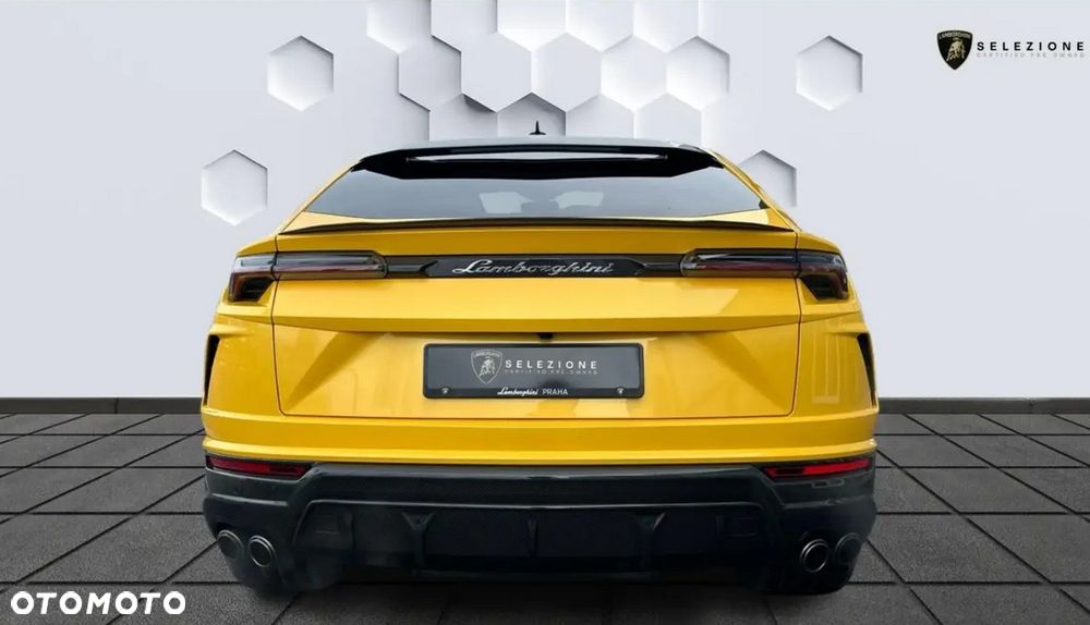 Lamborghini Urus Standard - 8