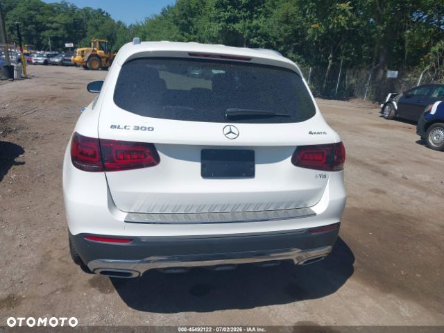Mercedes-Benz GLC 300 4-Matic - 10
