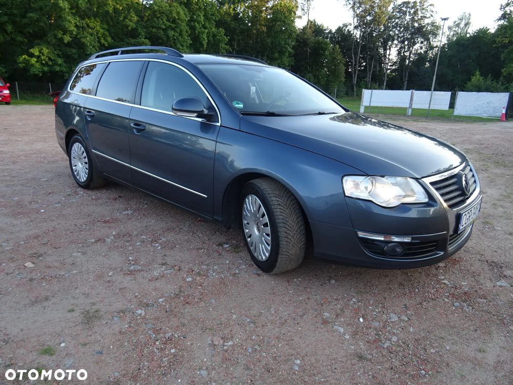 Volkswagen Passat - 3