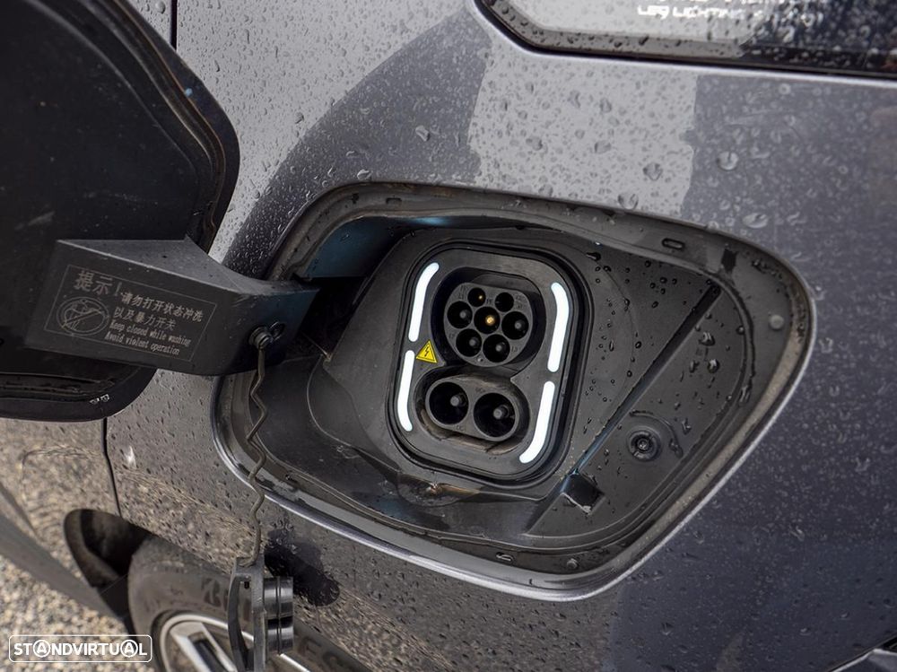 MG MG4 77 kWh Extended Range Luxury - 9