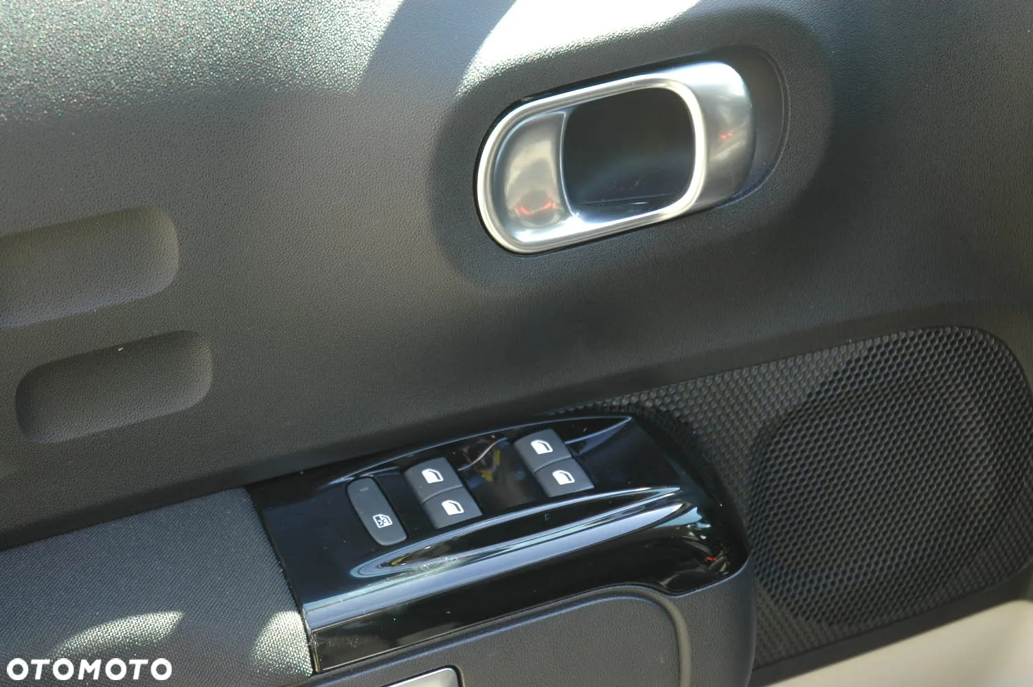 Citroën C3 1.2 PureTech Max EAT6 - 10