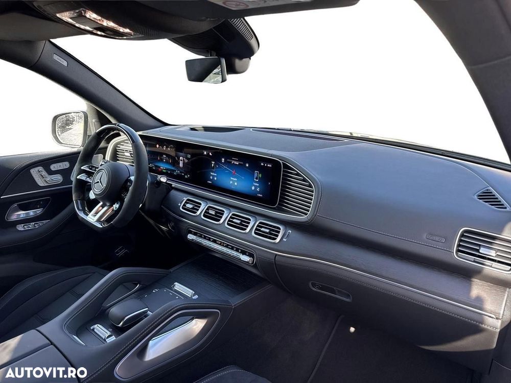 Mercedes-Benz GLE AMG 53 PHEV - 9