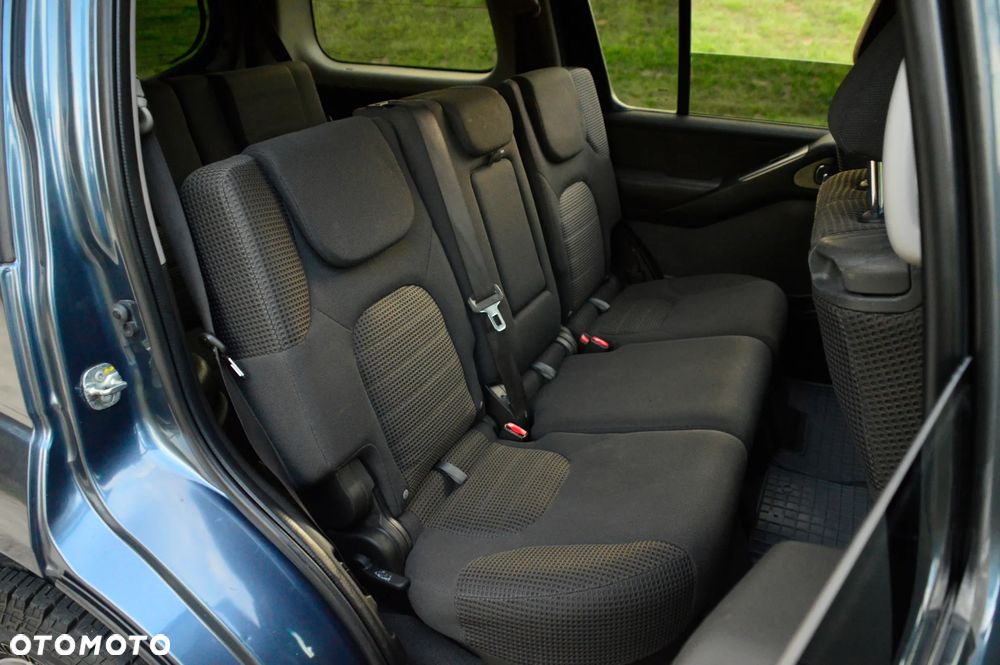 Nissan Pathfinder 2.5 dCi Comfort - 8