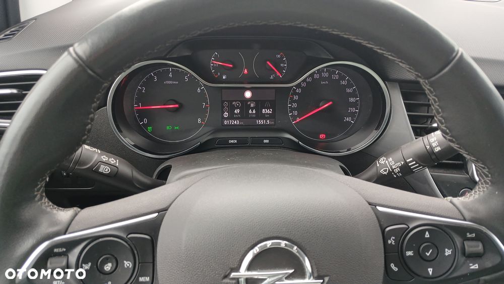 Opel Crossland X - 15