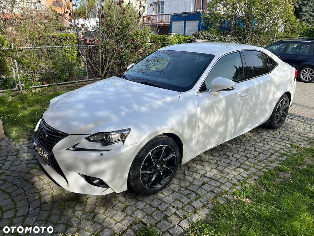 Lexus IS 300h Elite - 2