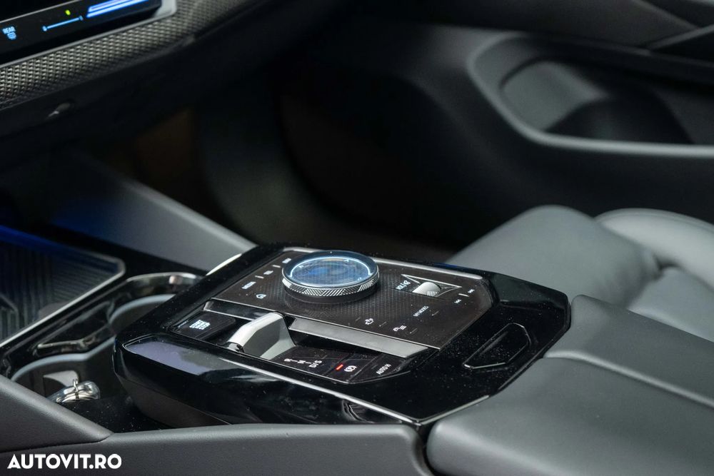 BMW Seria 5 520d xDrive Aut. - 17