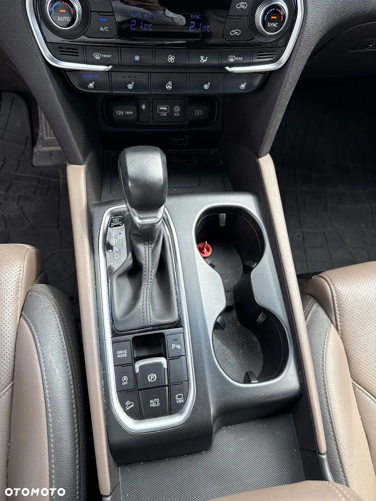 Hyundai Santa Fe 2.0 CRDi Platinum 4WD - 17