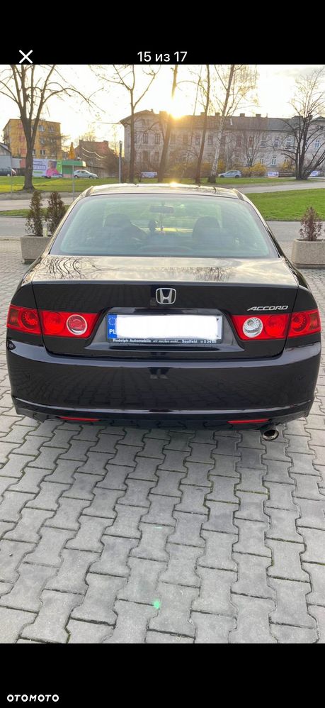 Honda Accord 2.0 Comfort - 17