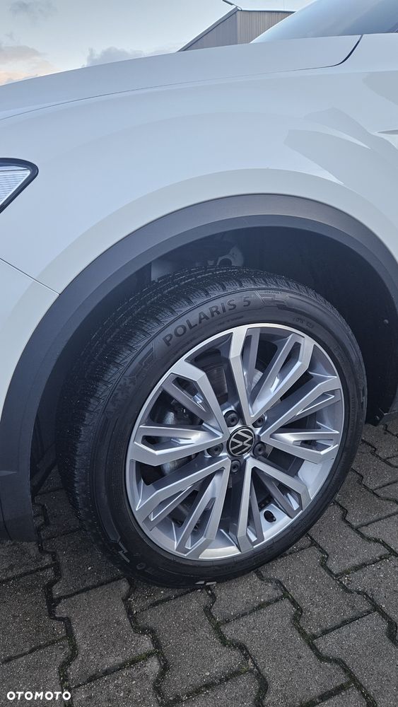 Volkswagen T-Roc - 8