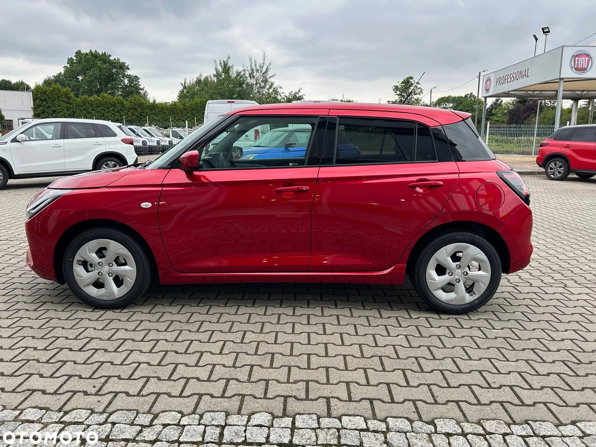 Suzuki Swift 1.2 Dualjet SHVS Premium Plus CVT - 8