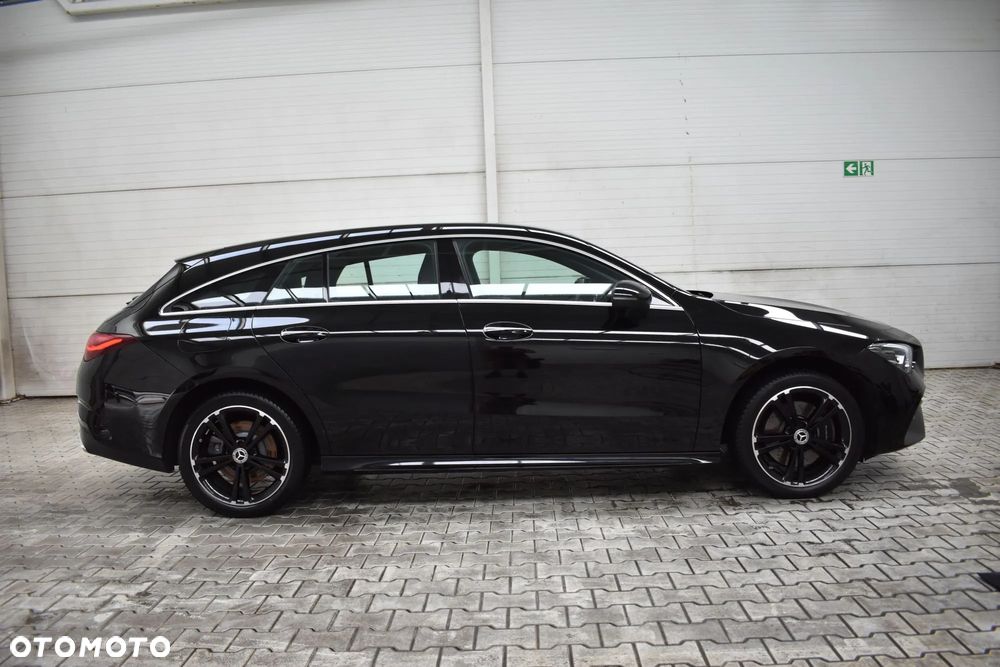 Mercedes-Benz CLA 250 e PHEV AMG Line 8G-DCT - 9