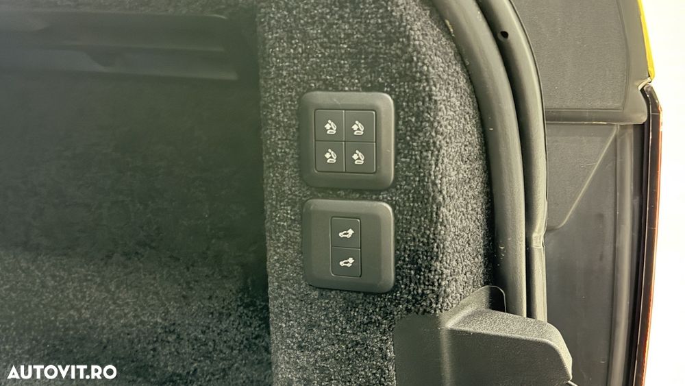 Land Rover Range Rover Vogue - 37