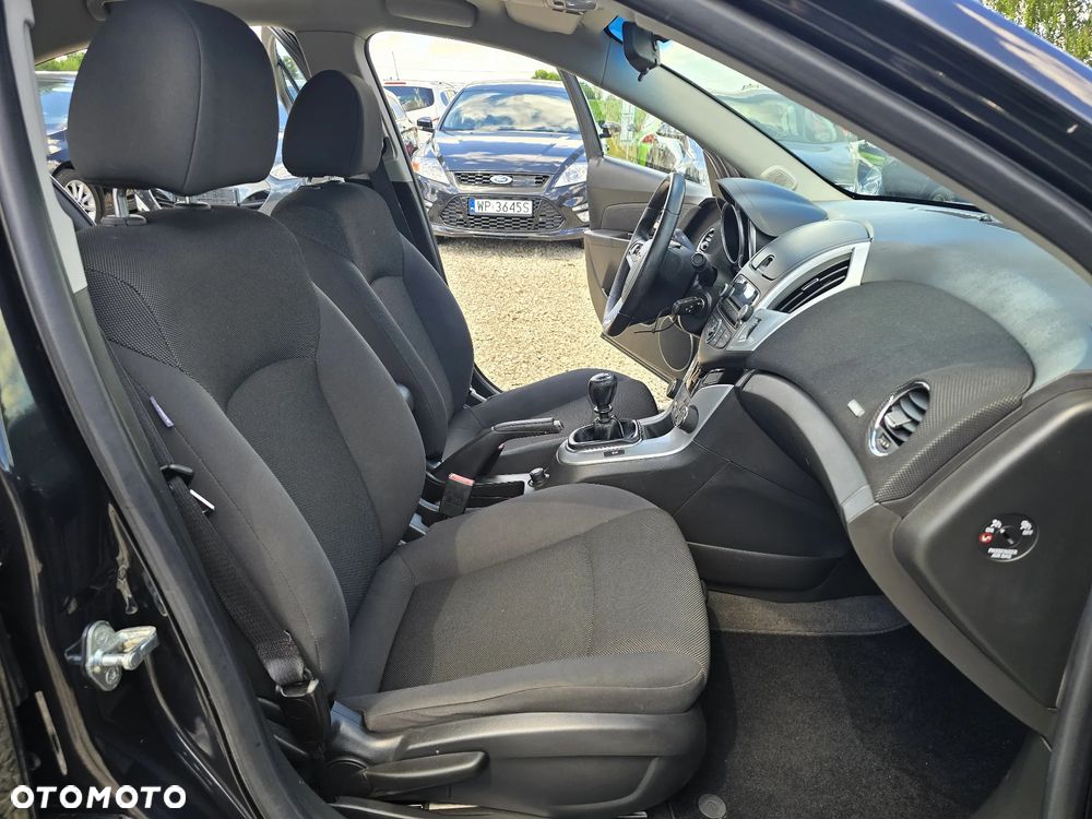 Chevrolet Cruze 1.6 - 20