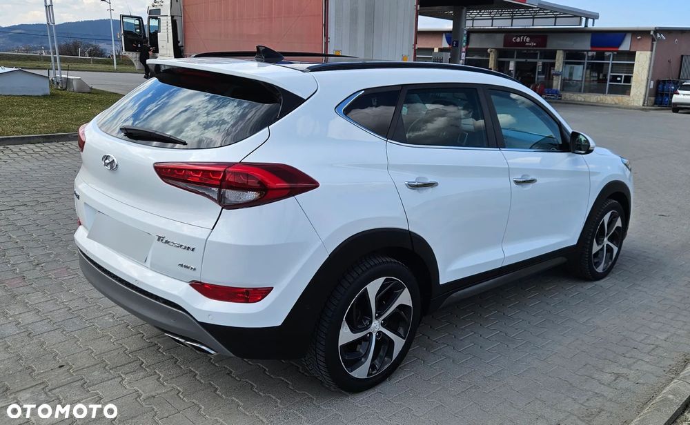 Hyundai Tucson 2.0 CRDI 4WD Automatik Premium - 5