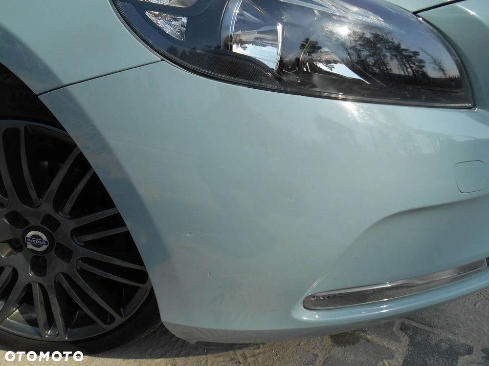 Volvo V40 D2 - 9
