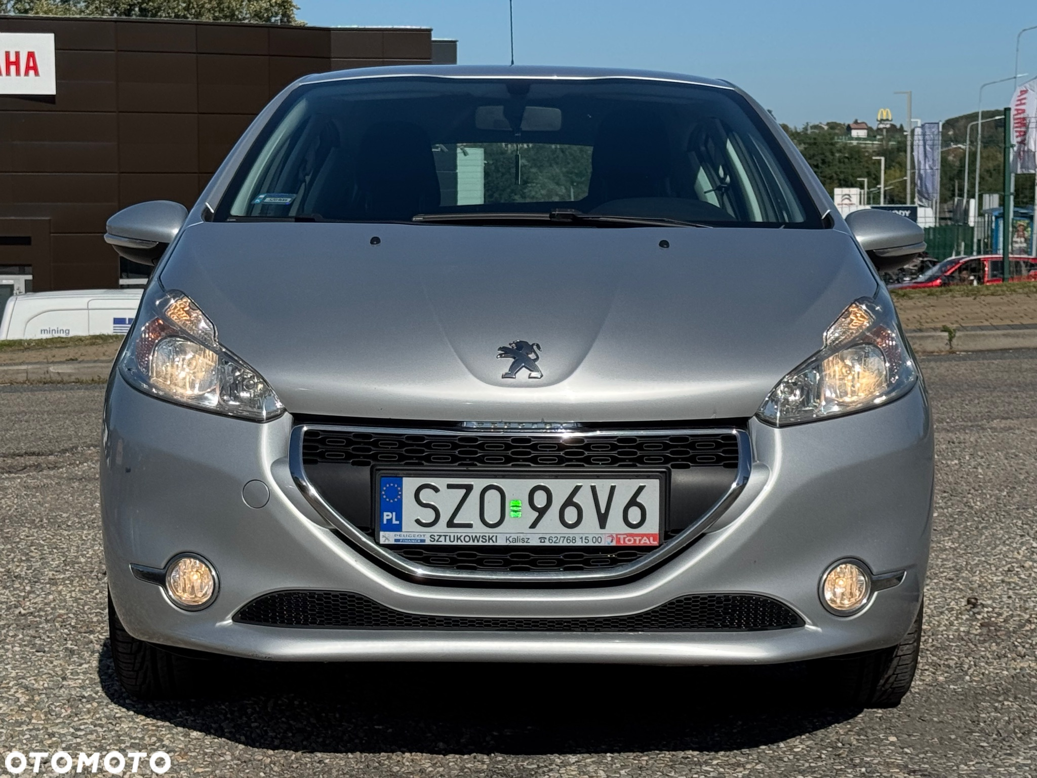 Peugeot 208 - 9