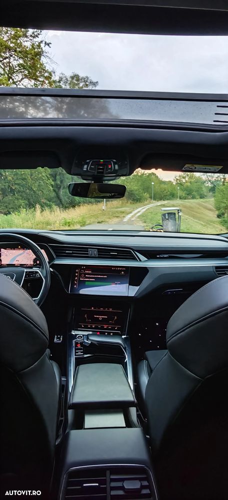 Audi Q8 Sportback e-tron 55 quattro Advanced - 27