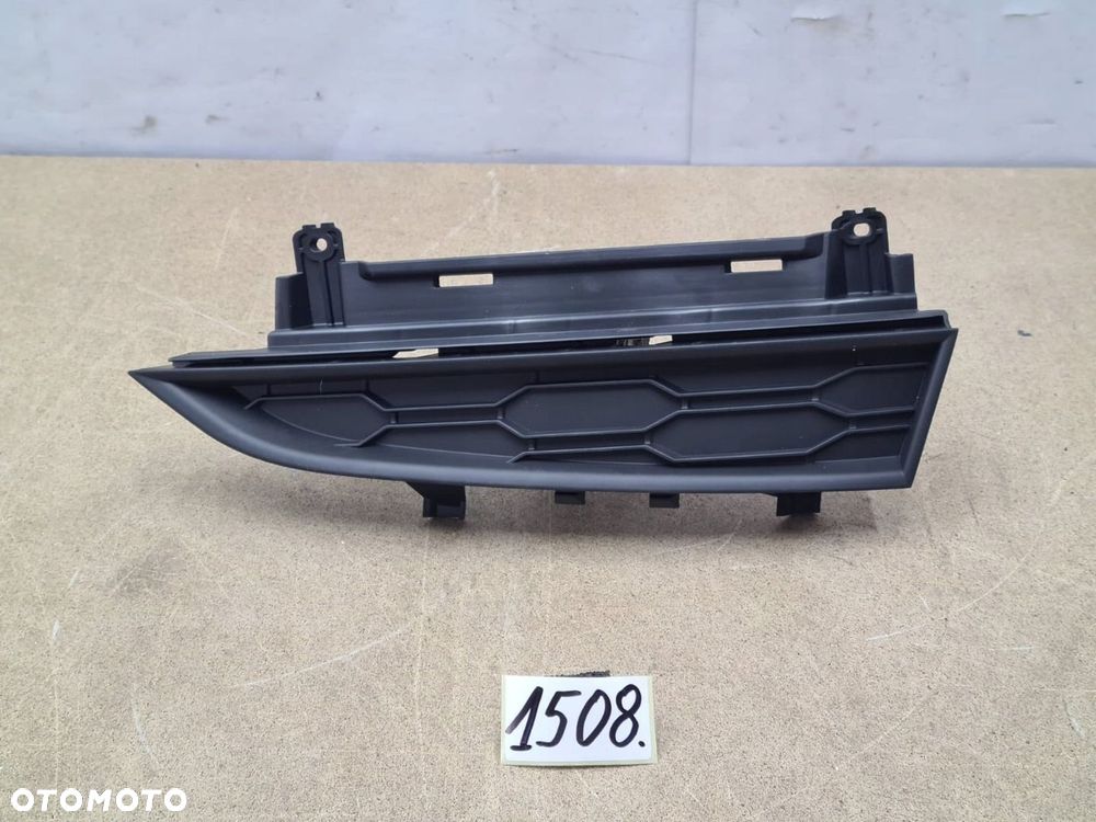 KRATKA ZAŚLEPKA ZDERZAKA PRZÓD PRZEDNIA PRAWA SKODA SCALA 657807368 - 1