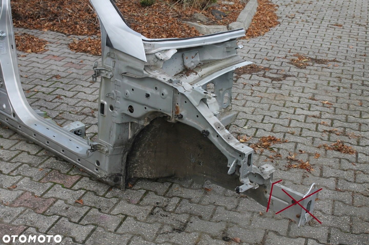 PRÓG PRAWY SŁUPEK DRZWI ĆWIARTKA KIA SPORTAGE III 10-15 9S - 5