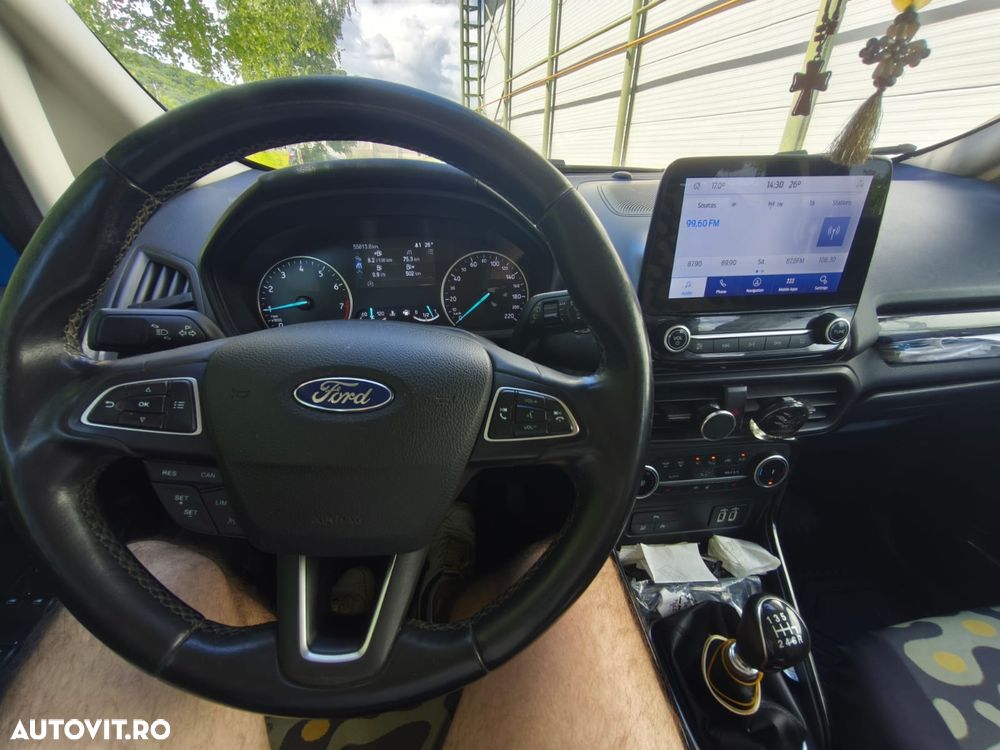 Ford EcoSport - 10