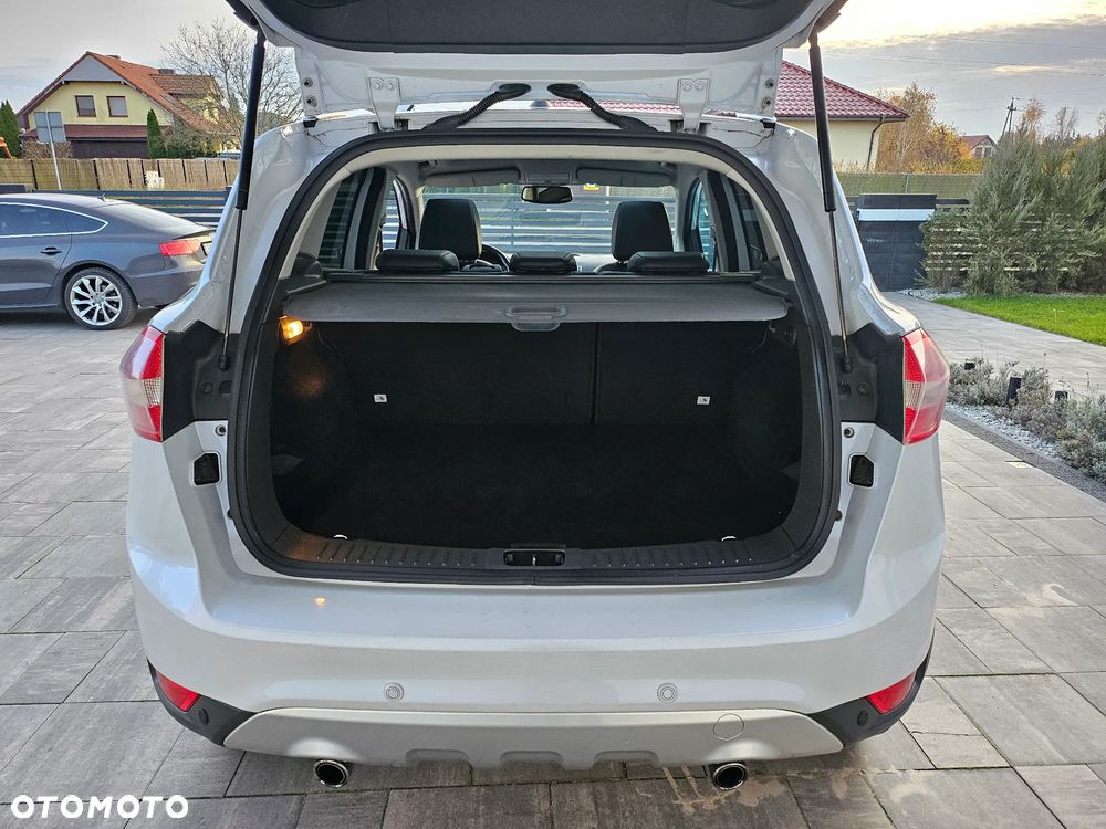 Ford Kuga 2.0 TDCi 4WD Titanium - 22