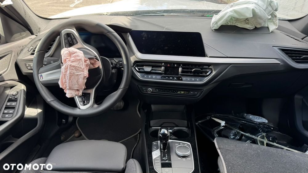 BMW Seria 1 118i Advantage - 18