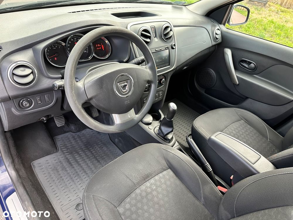 Dacia Logan 1.2 16V Laureate - 20