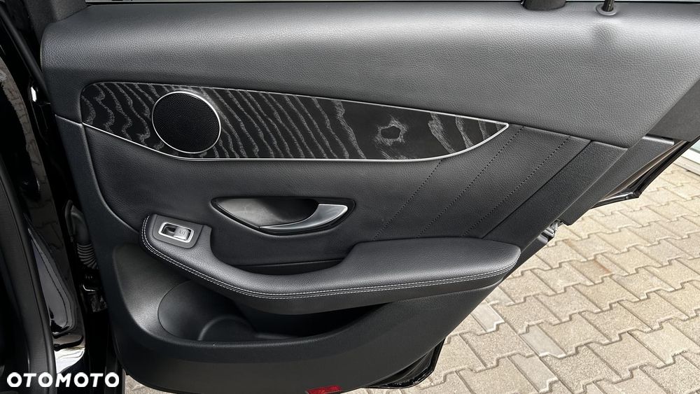 Mercedes-Benz GLC 200 - 27