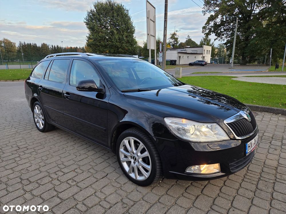 Skoda Octavia 2.0 TDI DPF Elegance - 9