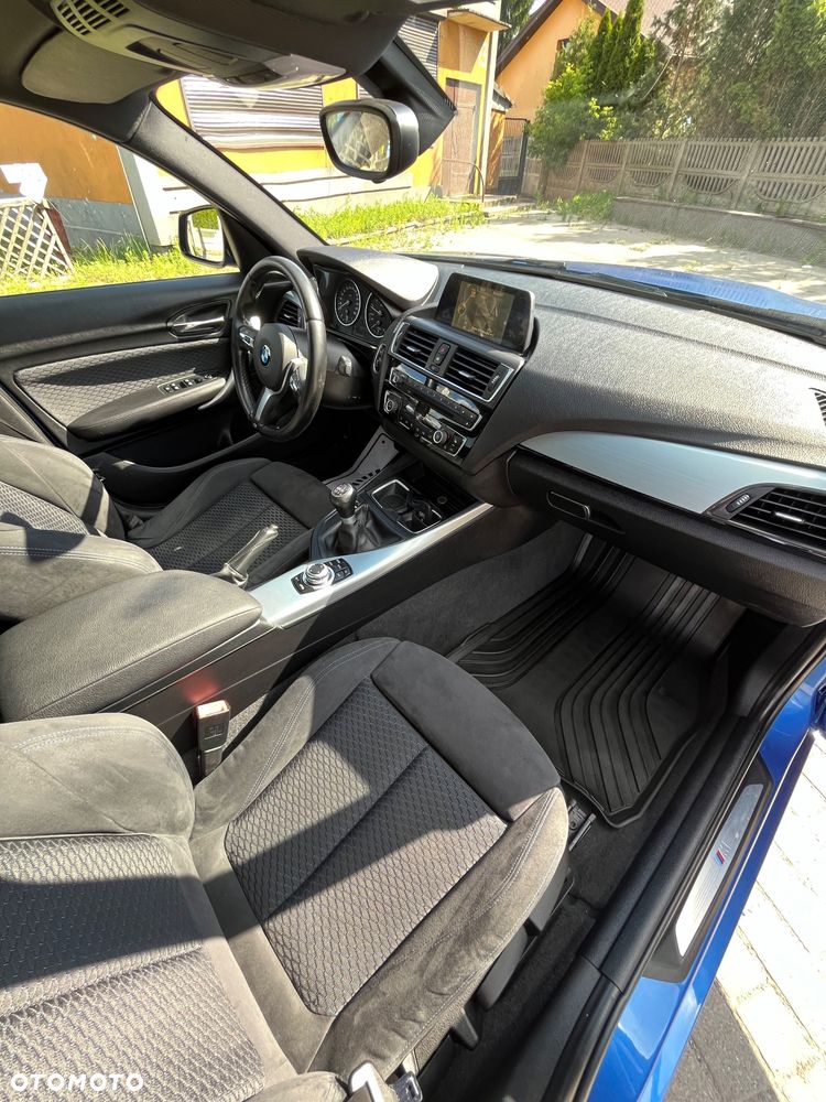 BMW Seria 1 120i M Sport - 10